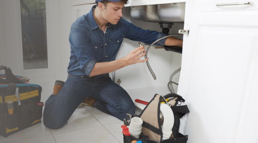 Local water heater installation in Henley, MO
